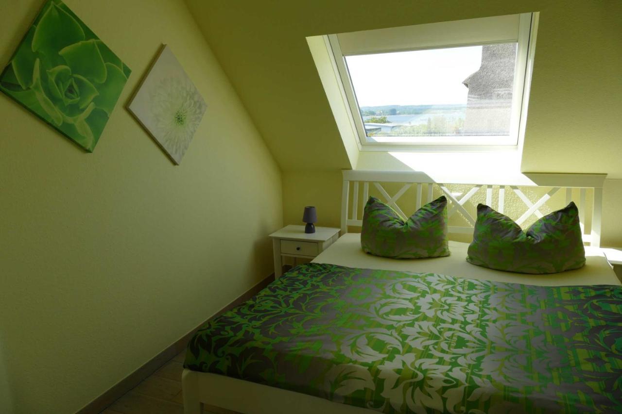 Apartamento Haus Am Deich Feriendomizil Mit Balkon Baabe Exterior foto