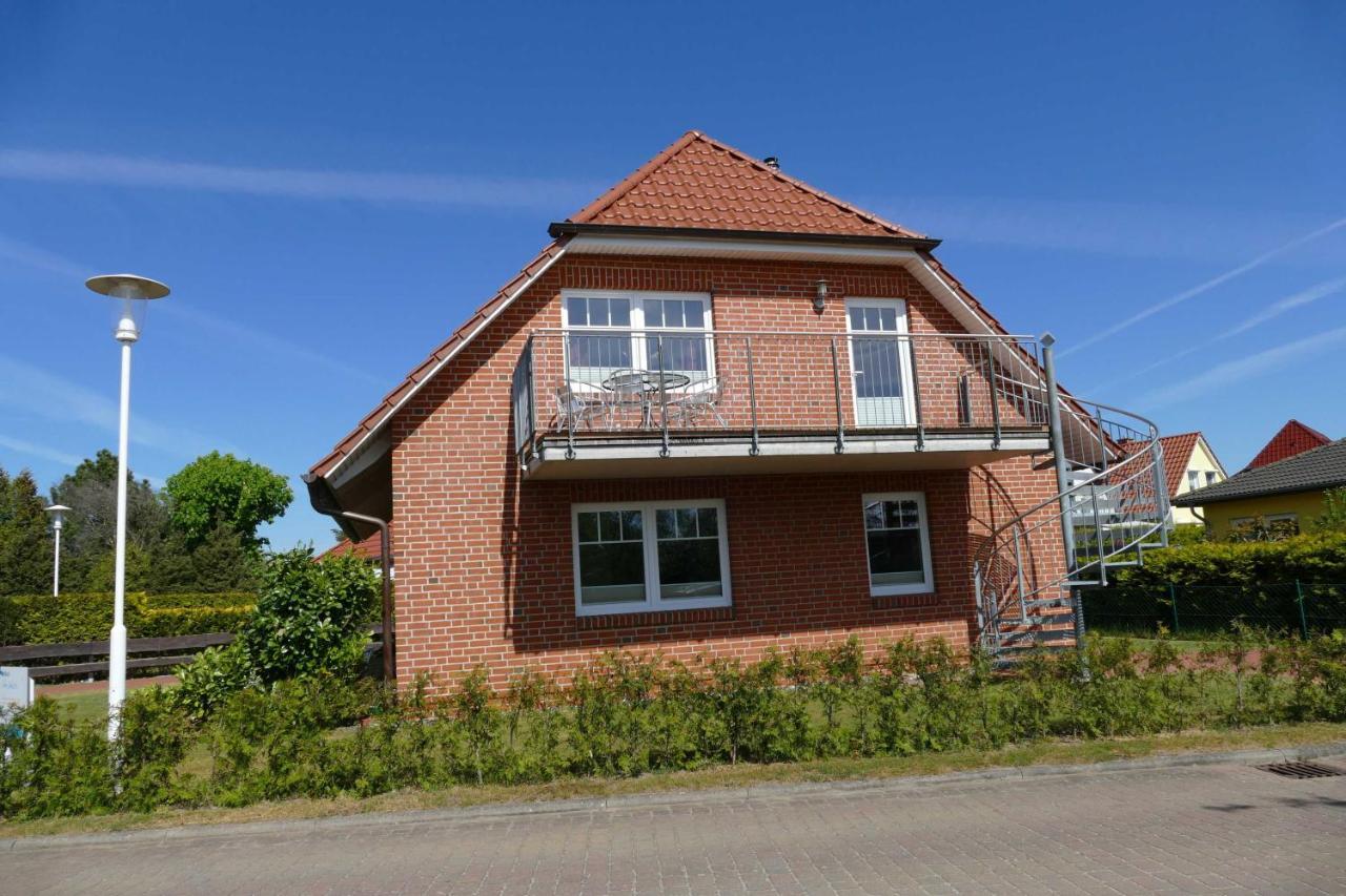 Apartamento Haus Am Deich Feriendomizil Mit Balkon Baabe Exterior foto