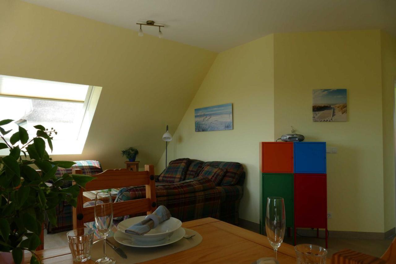 Apartamento Haus Am Deich Feriendomizil Mit Balkon Baabe Exterior foto