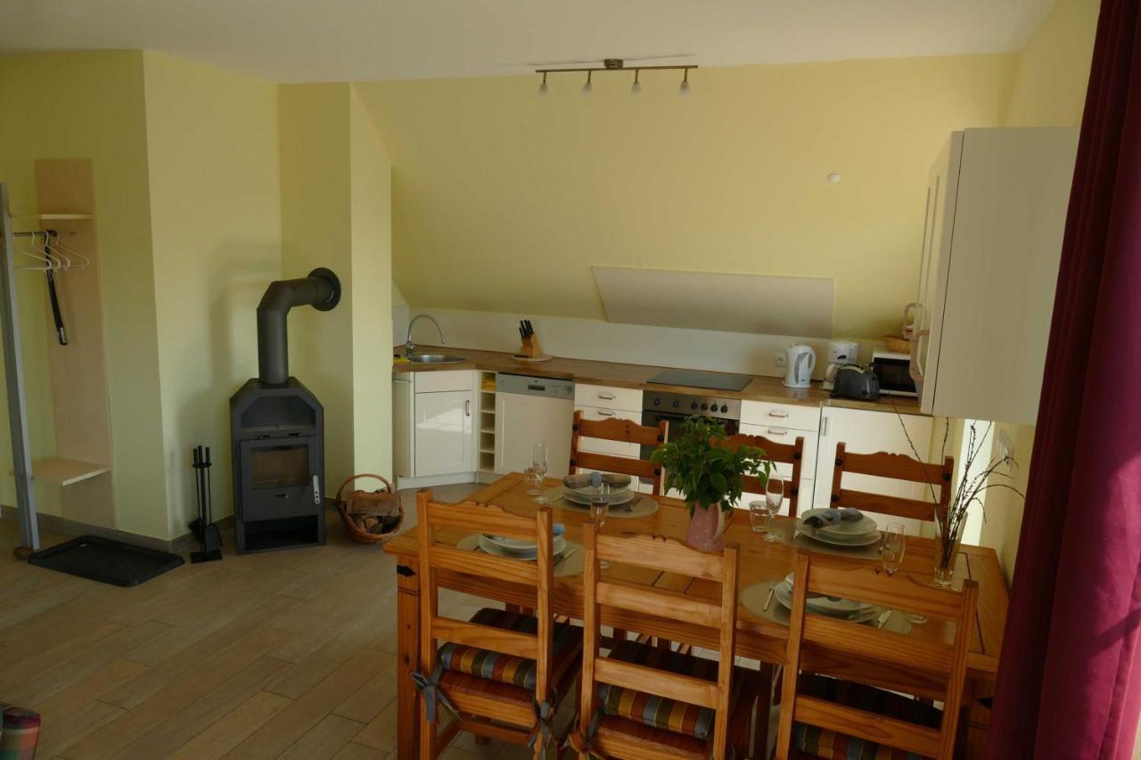 Apartamento Haus Am Deich Feriendomizil Mit Balkon Baabe Exterior foto