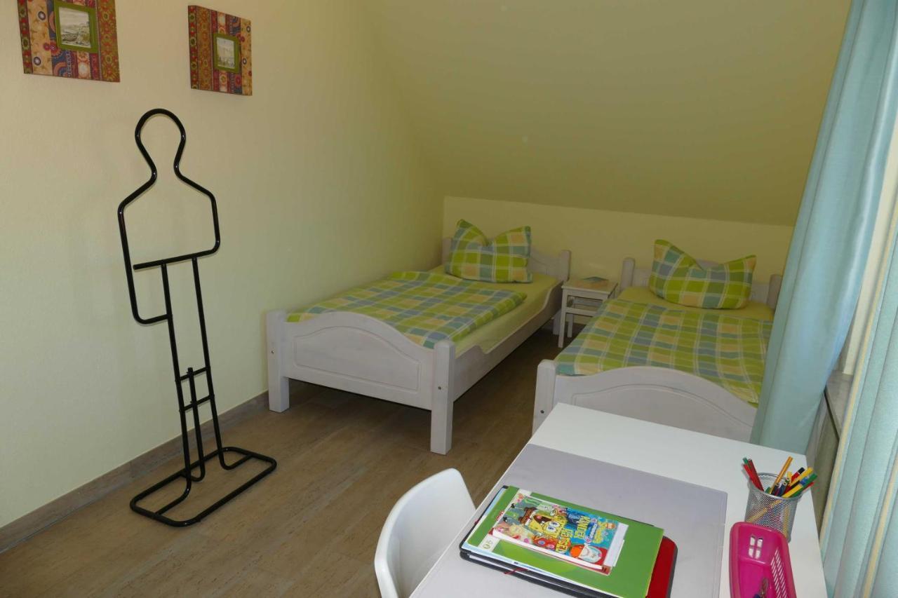 Apartamento Haus Am Deich Feriendomizil Mit Balkon Baabe Exterior foto